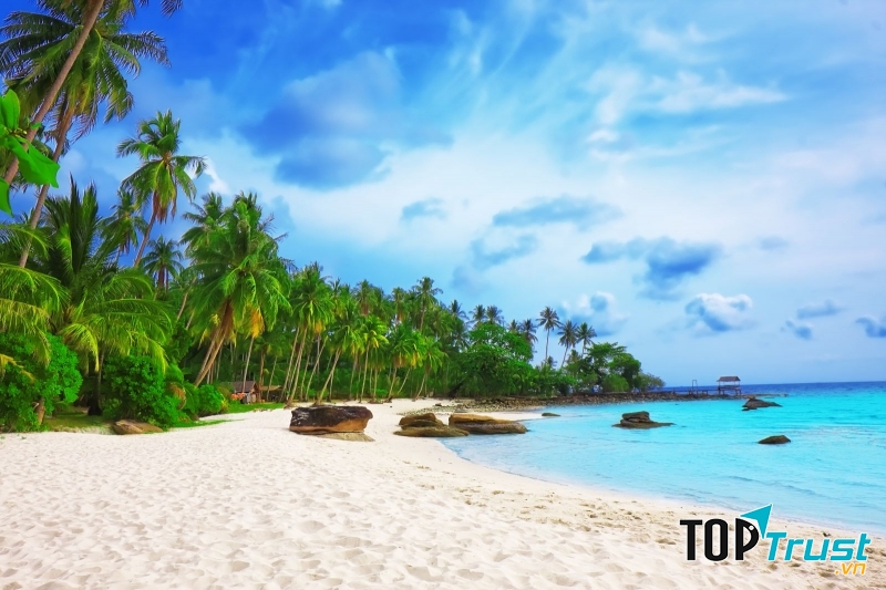 Bãi biển Phú Quốc (Kiên Giang)