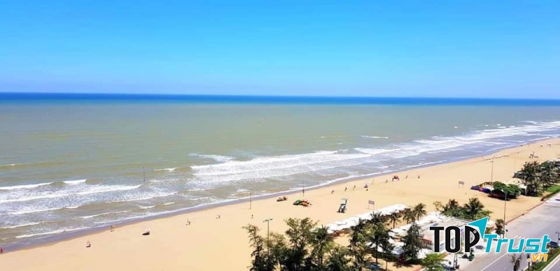 Bãi biển Sầm Sơn