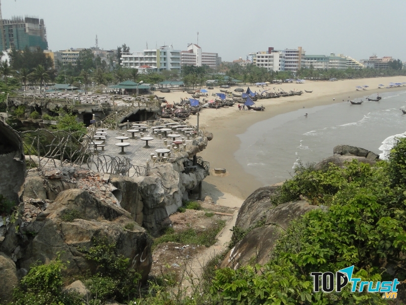 Bãi biển Sầm Sơn (Thanh Hóa)