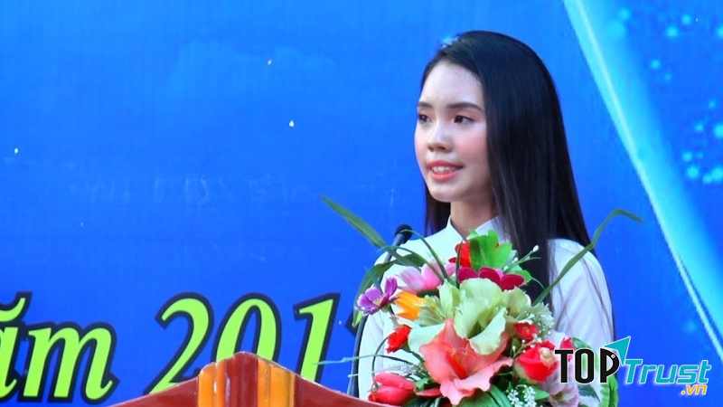 Bài phát biểu ra trường của học sinh lớp 12 (số 2)