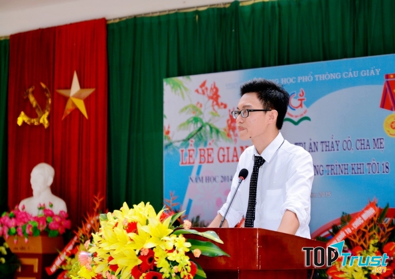 Bài phát biểu ra trường của học sinh lớp 12 (số 3)