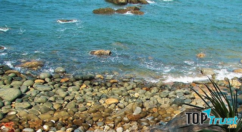 Bãi tắm Hoàng Hậu (nguồn: Internet)