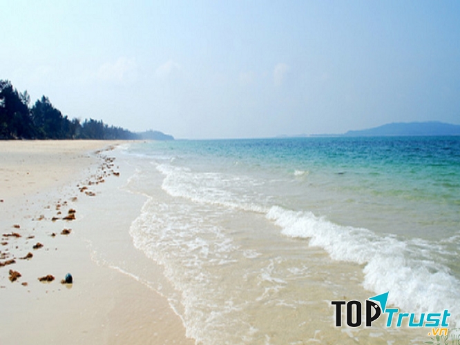 Bãi tắm Tình Yêu