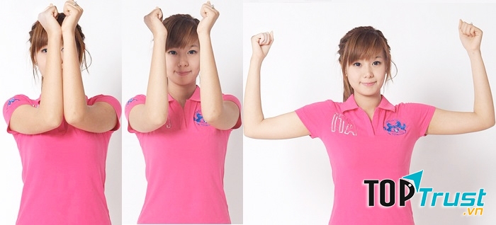 Khi ép tay cần một chút lực để 2 cùi chỏ sát nhau (Ảnh minh họa từ zenfit.vn)