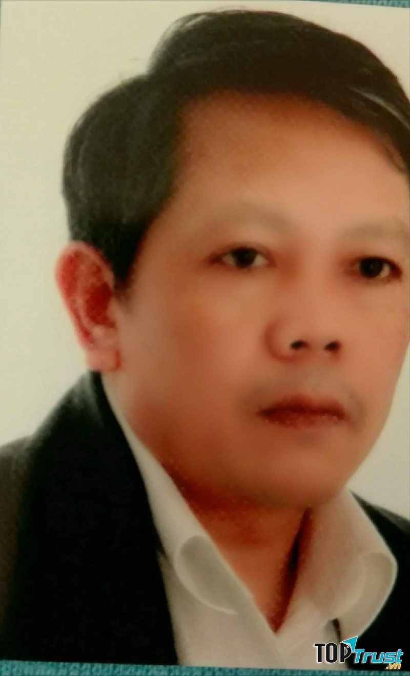 Tác giả Bùi Thế Uyên