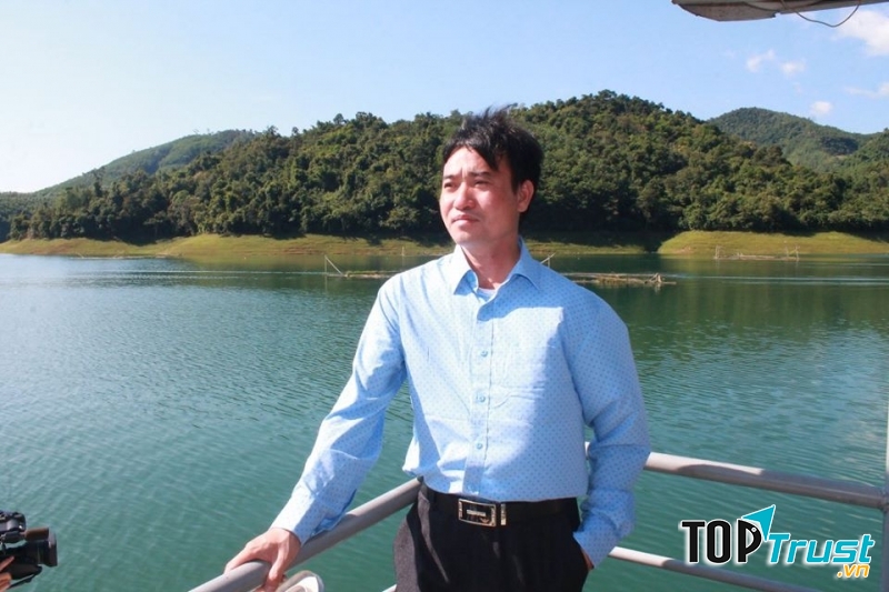 Ảnh nhà thơ Chu Minh Khôi