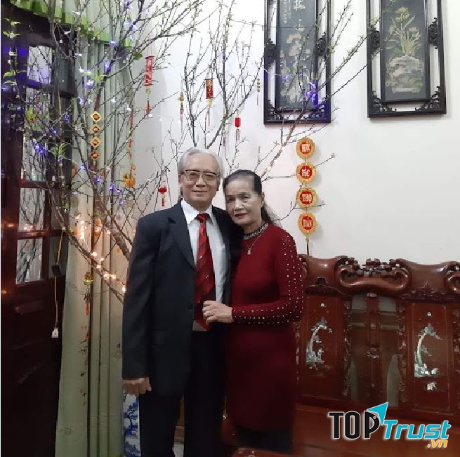 Ảnh chân dung nhà thơ Nguyễn Ruyến