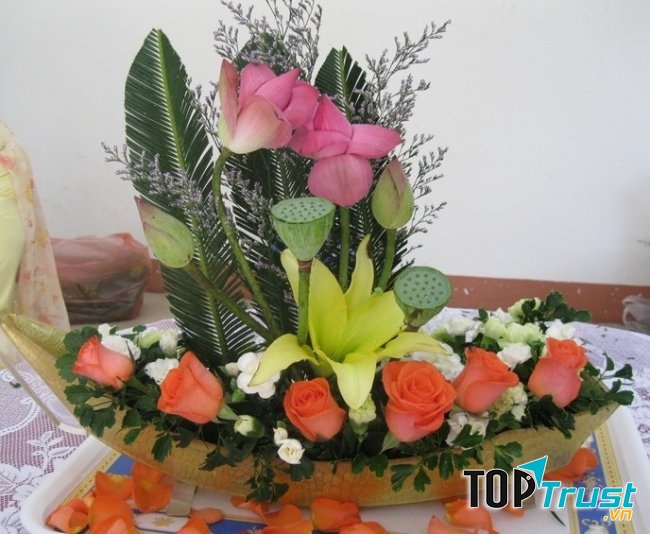 Bài thuyết trình cắm hoa chủ đề 8/3 hay và ý nghĩa nhất