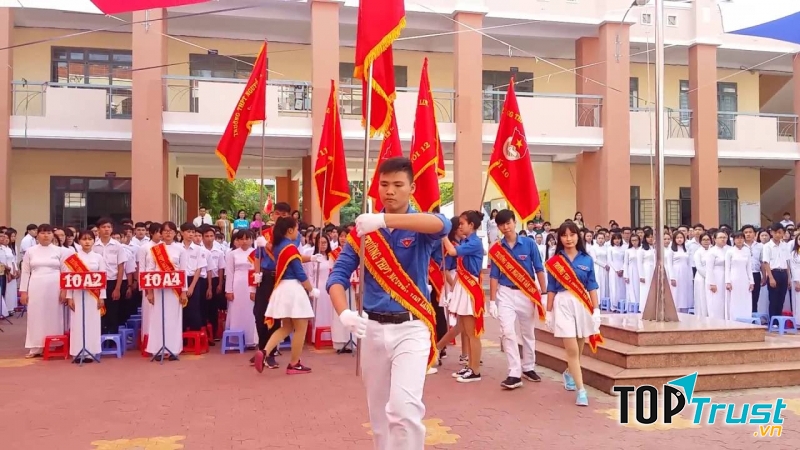 Bài văn tả buổi lễ chào cờ đầu tuần số 5