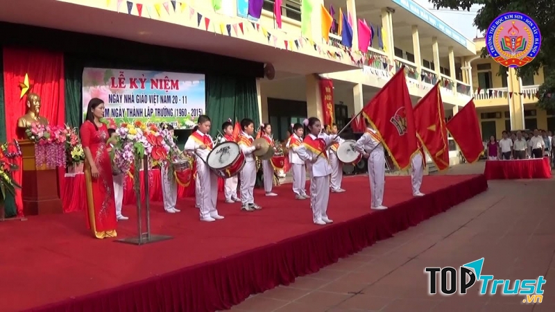 Bài văn tả buổi lễ chào cờ đầu tuần số 8
