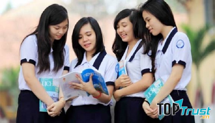 Áo đồng phục mùa hè