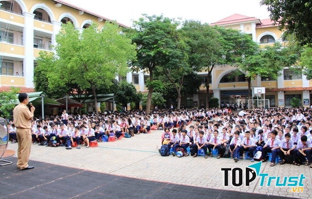 Tuyên truyền về an toàn giao thông