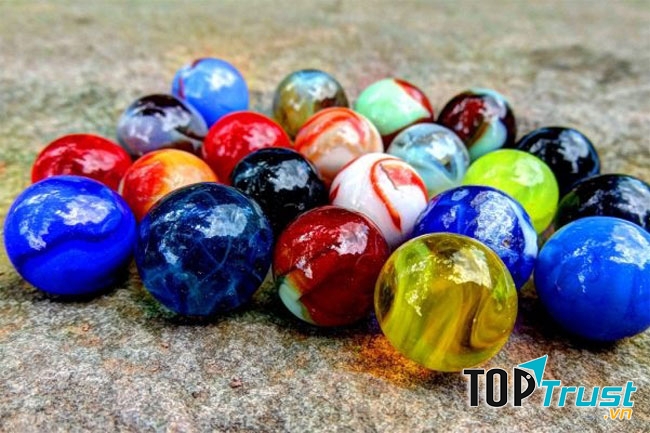 Những viên bi đầy màu sắc