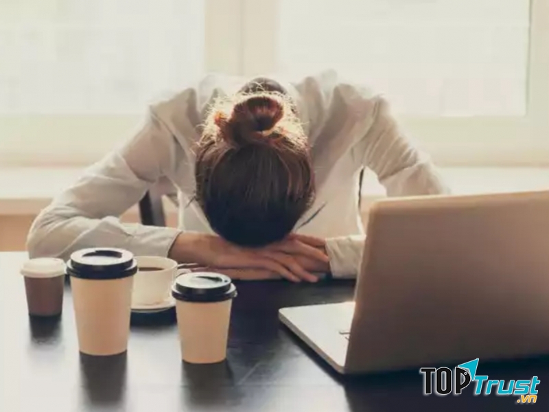 Một khúc quanh trên đường không phải là kết thúc con đường...trừ phi bạn không chịu rẽ.