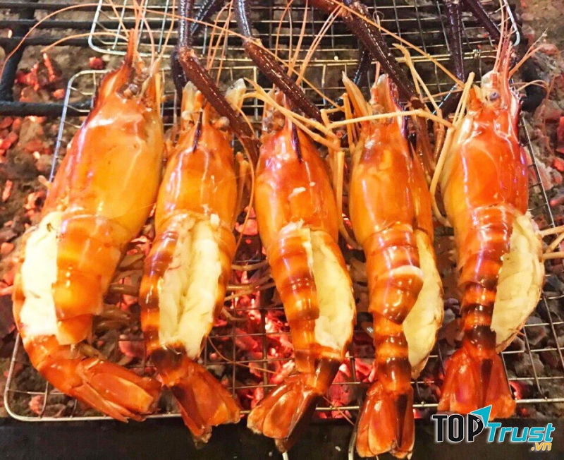 Bán Đảo Lôi Châu - Hải Sản Tươi Sống