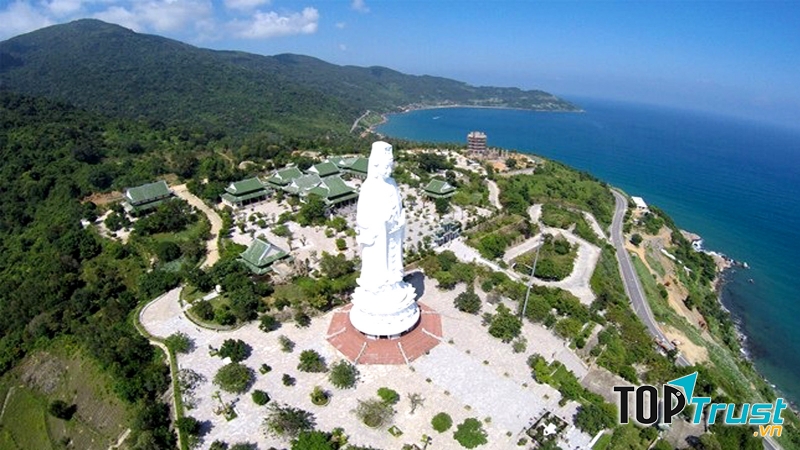 Bán đảo Sơn Trà và Chùa Linh Ứng