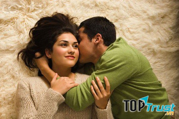 Bạn lắng nghe mà không bao giờ phản bác hay sửa đổi