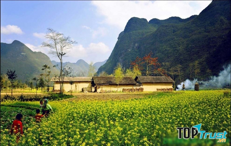 Bản Thiên Hương - bản văn hóa du lịch cộng đồng