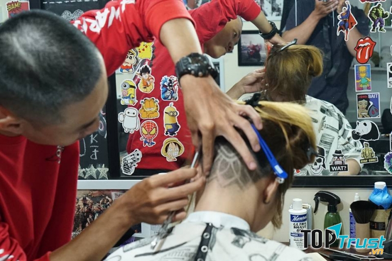 Bạn Tôi Barber Shop
