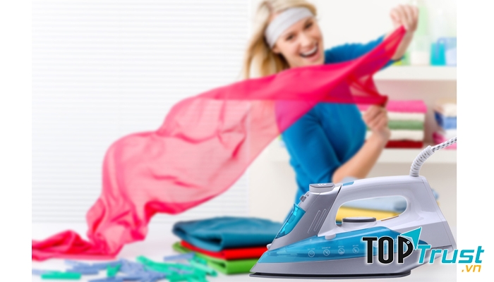 Bàn ủi hơi nước Elmich SIE-0786 linh hoạt với khả năng ủi khô