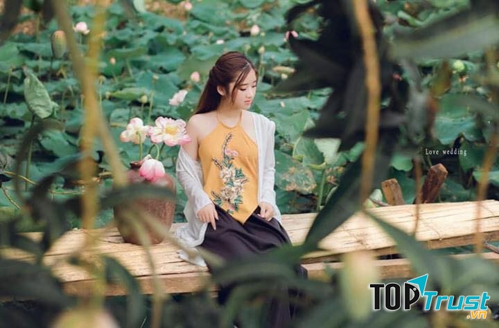 Bán và cho thuê trang phục biểu diễn Phương Thảo