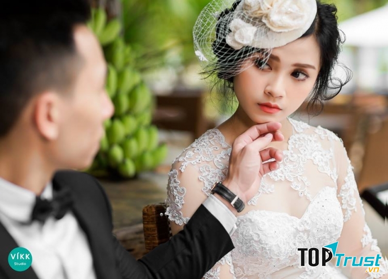 Băng Makeup (Vikk Studio)