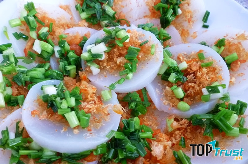 Những chiếc bánh nhỏ xinh không kém phần hấp dẫn