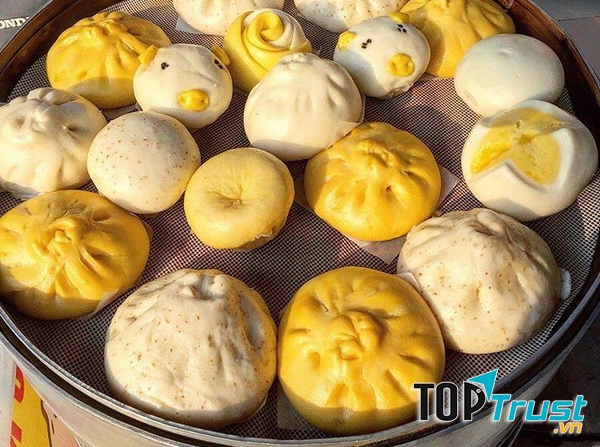 Bánh bao kim sa tại quán Hằng