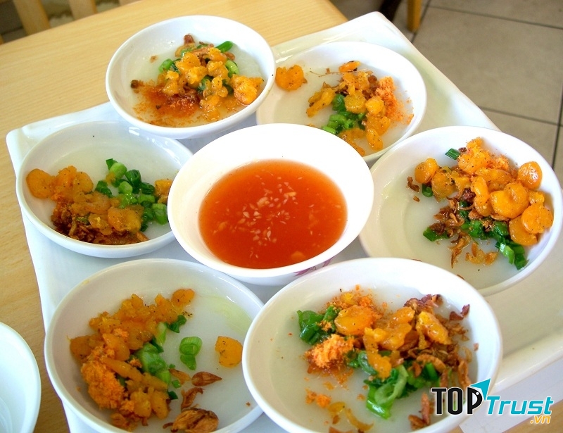 Bánh bèo, bánh nậm, bánh bột lọc, bánh ít trần