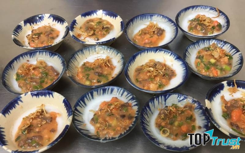 Bánh bèo nhân tôm thịt