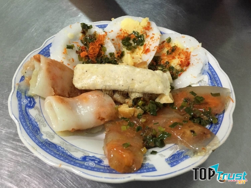 Bánh bèo thập cẩm