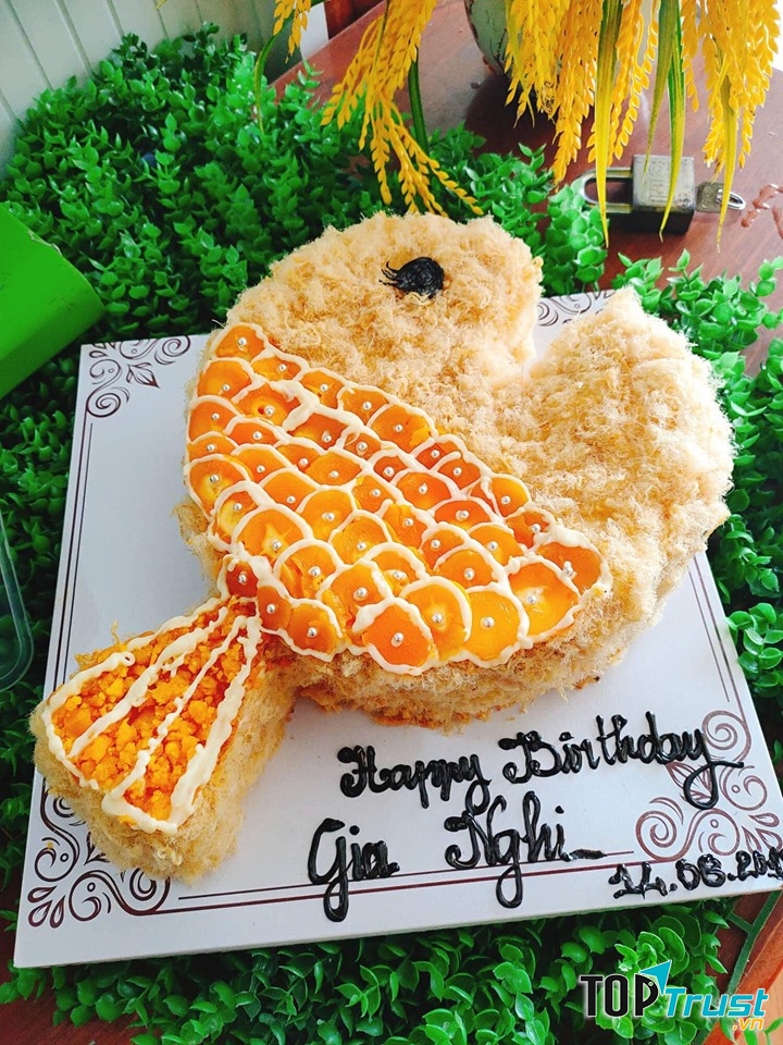 Tạo hình bánh bông lan trứng muối lạ mắt