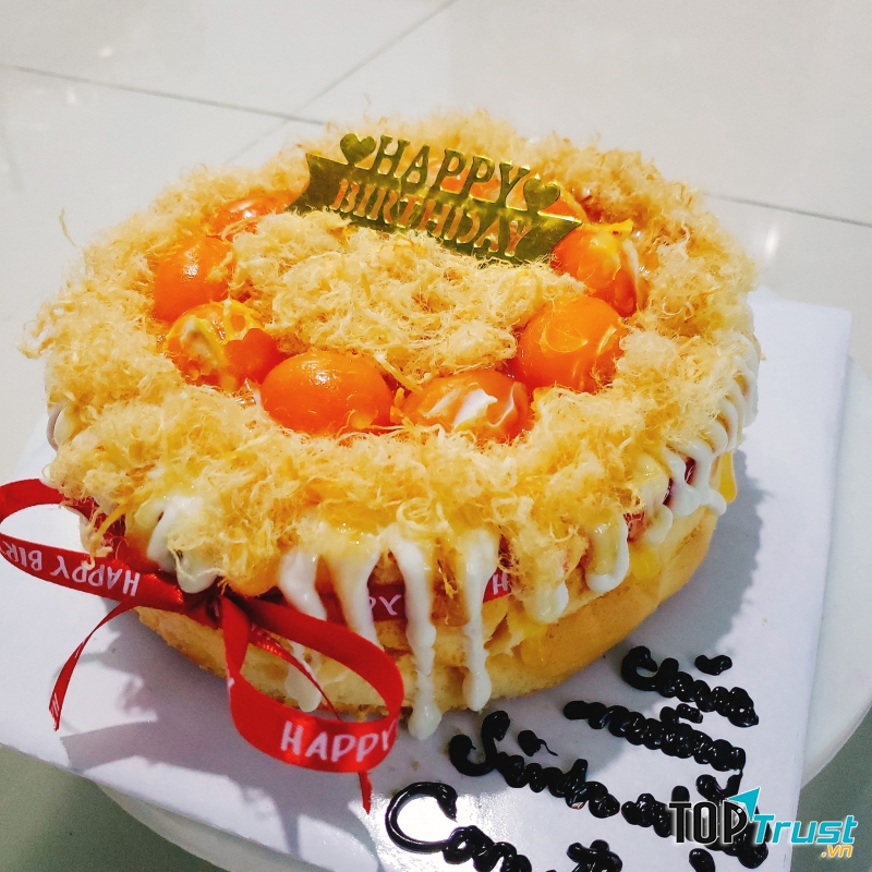 Bánh bông lan trứng muối Mèo Con