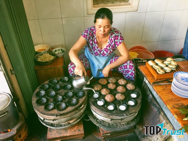 Bánh Căn Lệ - 27/44 Yersin, TP. Đà Lạt, Lâm Đồng