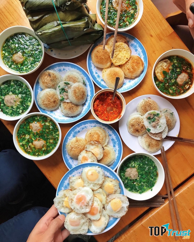 Bánh căn Lệ