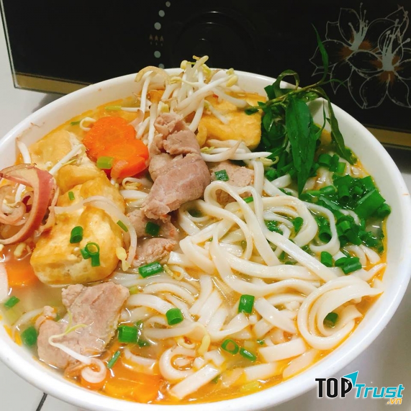 Bánh canh ngon và đẹp mắt