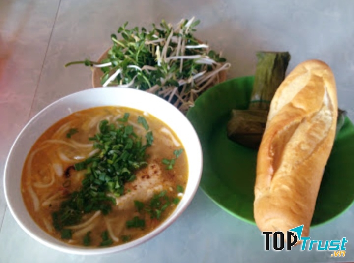 Bánh canh Bình An
