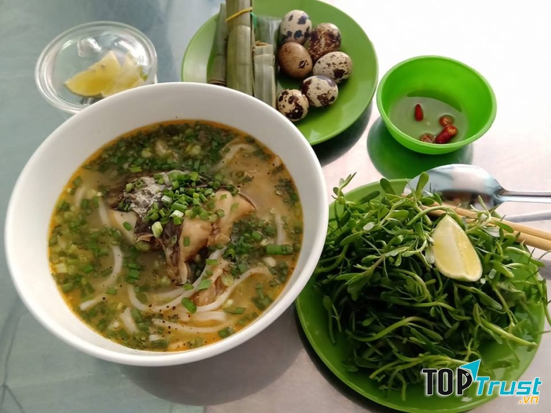 Bánh canh cá lóc