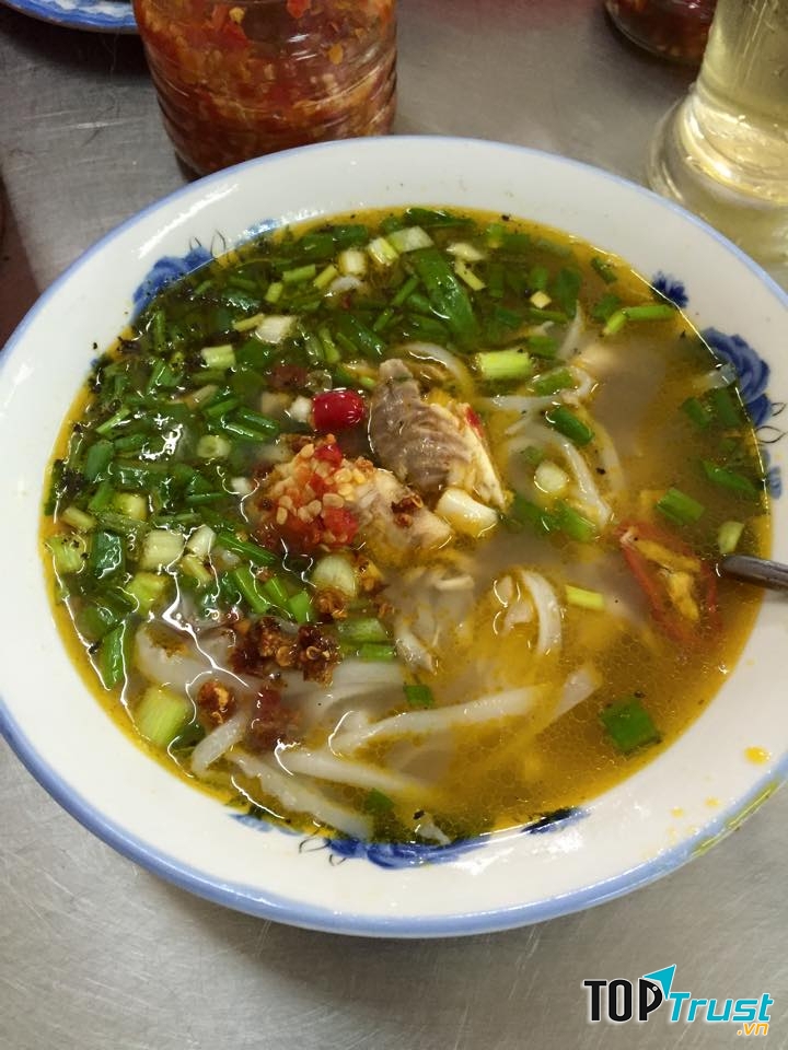Bánh Canh Cá Lóc Cường Đô La