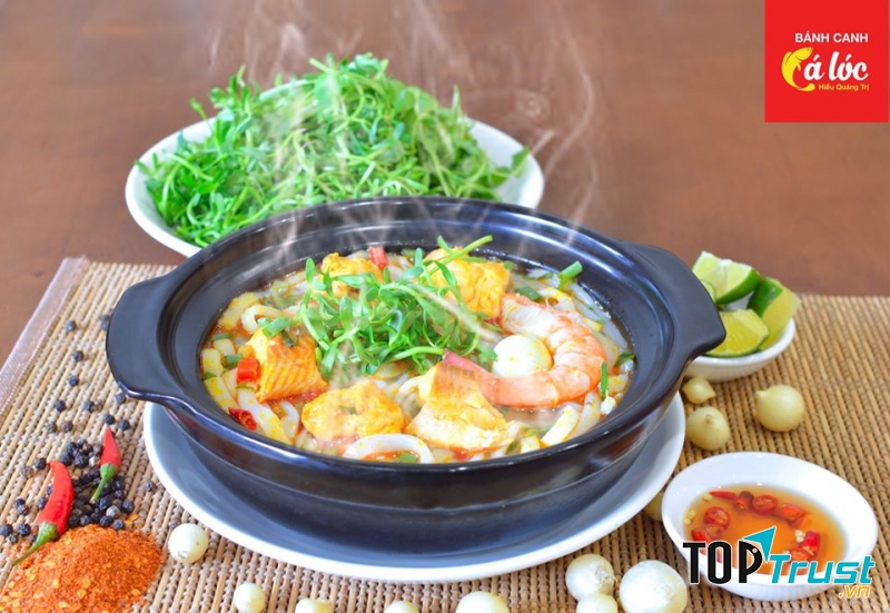 Bánh canh cá lóc Hiếu Quảng Trị