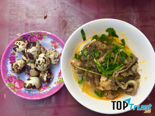 Món đầu cá lóc O Thanh