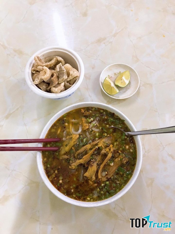 Bánh canh cá lóc Quang