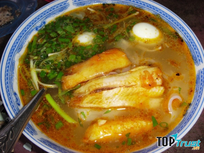 Bánh Canh Cây Xoài