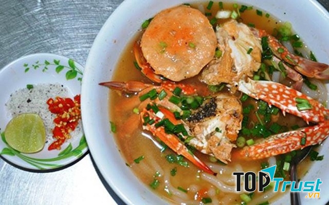 Bánh canh ghẹ Vũng Tàu