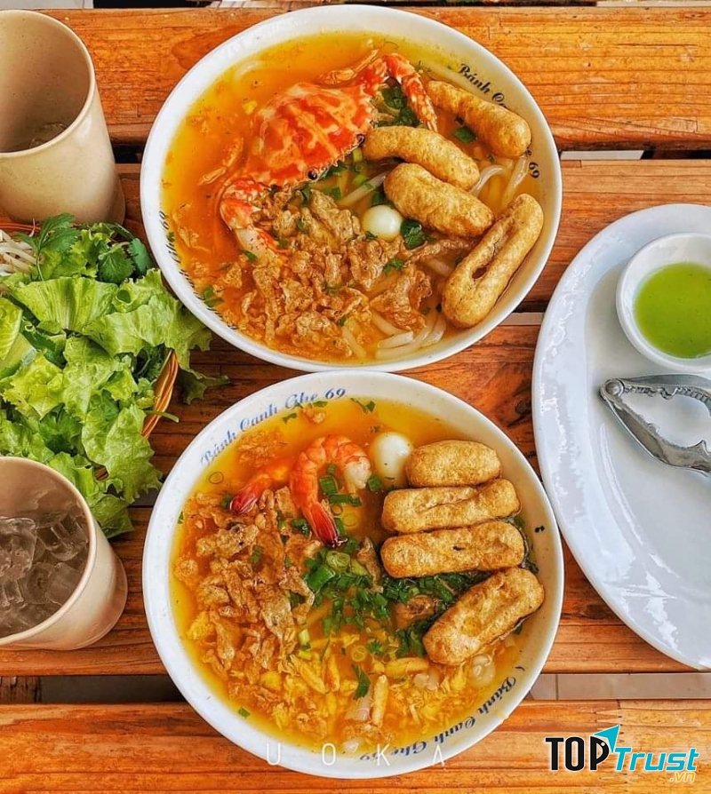 Ảnh minh họaBánh Canh Ghẹ - Ô Chợ Dừa