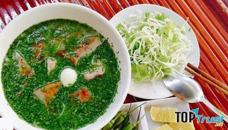 bánh canh hẹ Phú Yên