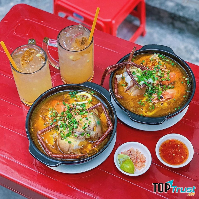 Bánh canh Thị