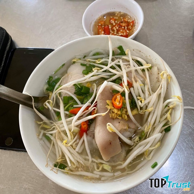 Bánh canh Trảng Bàng – Hoàng Minh 2