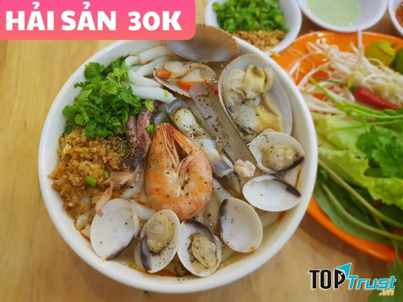 Bánh canh hải sản