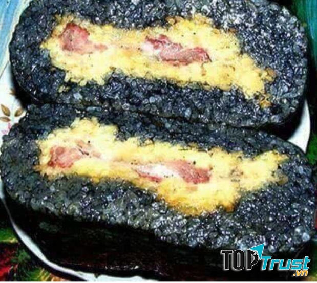 Bánh chưng đen Hà Giang